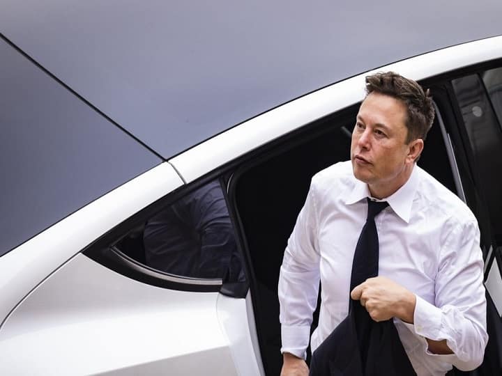 Tesla, SpaceX CEO Elon musk says he will pay over 11 billion dollar taxes this year Elon Musk Tax: அம்மாடியோவ்.. வரி மட்டுமே ரூ.83ஆயிரம் கோடி.. அசர வைக்கும் எலான் மஸ்க்!
