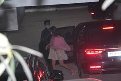 ना-ना करते प्यार तुम्ही से कर बैठे: देर शाम Sidharth Malhotra से मिलने उनके घर पहुंचीं Kiara Advani, मीडिया से कुछ इस तरह बचाई नजरें