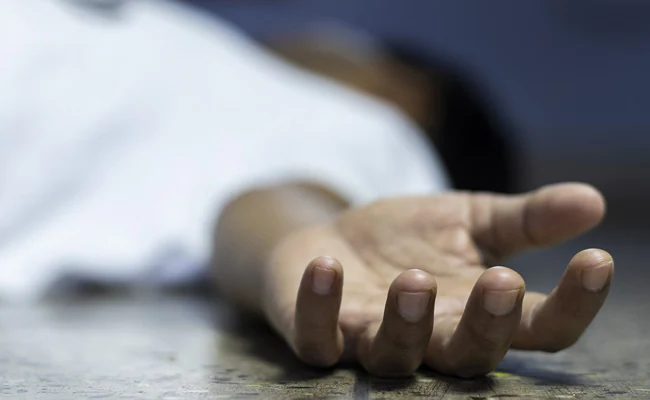 Suicides At IITs, IIMs, Central Institutes, Know the reason and How to prevent Suicides In Educational Institutes | ஐஐடி, ஐஐஎம்.. மத்திய உயர் கல்வி நிலையங்களில் அதிகரிக்கும் தற்கொலைகள்... காரணம் என்ன? தடுப்பது எப்படி?