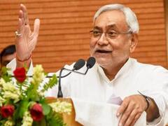 Bihar Cabinet: आज वाल्मीकिनगर में CM नीतीश कुमार करेंगे कैबिनेट की बैठक, बगहा को दिया जा सकता है राजस्व जिले का दर्जा