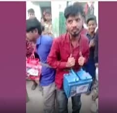 శంషాబాద్ లో దొంగలనే అనుమానంతో యువకులపై విచక్షారహితంగా దాడి..!