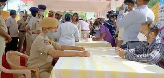 సిఎఆర్ హెడ్ క్వార్టర్స్ లో ఆరోగ్య శిబిరం ప్రారంభించిన సి.పి.అంజనీ కుమార్