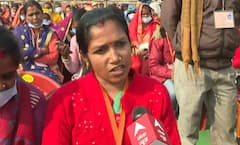 Prayagraj में PM Modi को सुनने पहुंचीं महिलाएं Priyanka Gandhi पर क्या बोलीं? | UP Election