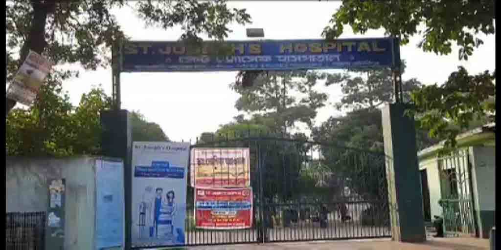 West Midnapore News: railway worker complained of wrong treatment West Midnapore: বাঁ হাত অপারেশন করাতে গিয়ে কাটা গেল ডান হাত, ভুল চিকিৎসার অভিযোগ রেলকর্মীর