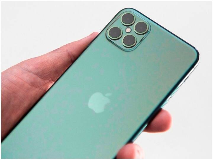 आईफोन 13 प्रो/आईफोन 13 प्रो मैक्स (iPhone 13 Pro/iPhone 13 Pro Max): अगर इस साल के सबसे बेस्ट कैमरा फोन की बात करें तो यह फोन नंबर 1 पर है. इसमें नया वाइड एंगल कैमरा दिया गया है जो लो नॉइस और ब्राइट इमेज के लिए 47 पर्सेंट अधिक लाइट कैप्चर कर सकता है. कंपनी ने इसमें 1.7um सेंसर पिक्सल और f/1.6 अपर्चर के साथ सेंसर शिफ्ट ऑप्टिकल स्टेबलाइजेशन भी दिया है. इसका नाइट मोड बहुत तेजी से काम करता है.