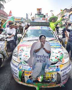 KMC Election Result 2021:লালবাড়িতেও সবুজ ঝড়! শহর-জুড়ে উচ্ছ্বাস তৃণমূলের