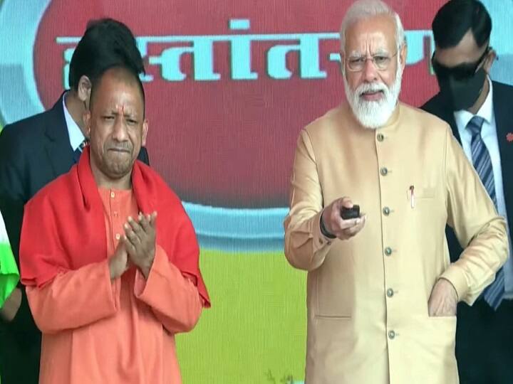 UP Election 2022 PM narendra Modi In Prayagraj Cash Scheme Outreach To Women Voters Self Help Group