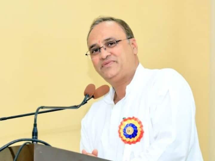 MP News: अपनी पार्टी के लोगों को ही अरुण यादव ने दिखाया आईना, एक ट्वीट ने चढ़ाया सियासी पारा MP News Arun Yadav tweeted advising all state presidents to be active like Congress of UP MP News: अपनी पार्टी के लोगों को ही अरुण यादव ने दिखाया आईना, एक ट्वीट ने चढ़ाया सियासी पारा