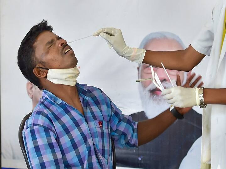 Coronavirus India Updates : भारत में पिछले 24 घंटे में कोरोना के 6,317 मामले, 318 मौतें, इतने लोग ओमिक्रोन से बीमार