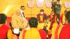 PM Modi की महिलाओं को सबसे बड़ी सौगात से क्या CM Yogi की जीत की पिच होगी तैयार? | Mudde Ki Baat