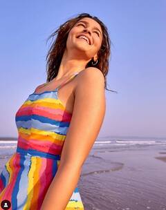 YearEnder 2021: চলতি বছরে বলিউড তারকাদের মলদ্বীপ ভ্রমণ এক ঝলকে