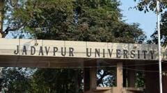 Jadavpur University: যাদবপুর বিশ্ববিদ্যালয়ে টাকা নিয়ে ভর্তির চেষ্টার অভিযোগে গ্রেফতার ২, জেরায় উঠল ২ পড়ুয়ার নাম। Bangla News