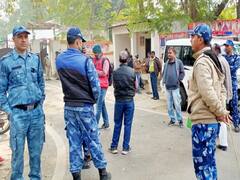 Bihar News: जीतन राम मांझी के आवास के बाहर बढ़ाई गई सुरक्षा, लगातार दे रहे विवादित बयान, छावनी में तब्दील हुआ इलाका