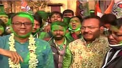 KMC Election Result 2021: ৩৬ বছর পর ৯৮ নং ওয়ার্ডের বামদুর্গ-পতন, অরূপ চক্রবর্তীর হাত ধরে উত্থান TMC-র | Bangla News