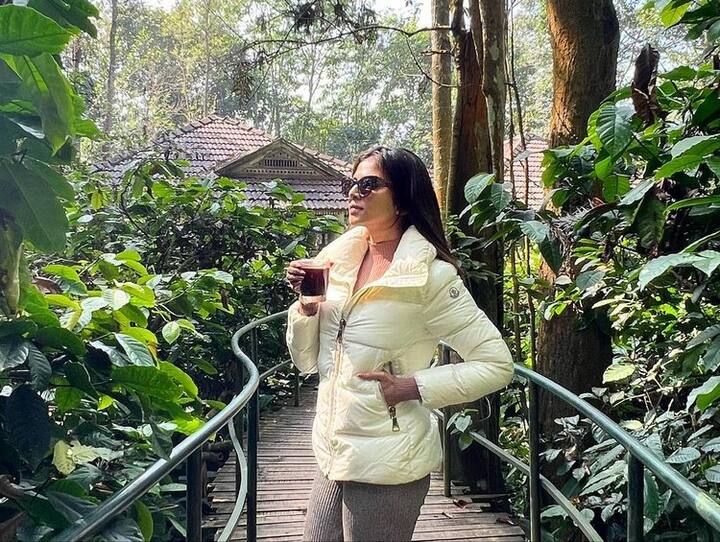 తాజాగా ఆమె షేర్ చేసిన ఫొటోలు బాగా వైరల్ అవుతున్నాయి. (Photo Courtesy:Instagram)