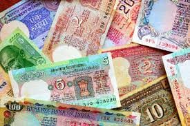 Old Currency Note Sale 5 And 10 Rupees Note Sale Earn 1 Lakh Rupees From old 5 And 10 Rupees Note Old Currency Note Sale : तुमच्याकडे 1, 5 आणि 10 रुपयांच्या नोटा असतील तर तुम्ही मिळवू शकता 1 लाख रुपये!