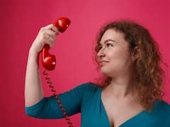 Call for Kiss: బాయ్‌ఫ్రెండ్ ముద్దు పెట్టలేదని పోలీసులకు కాల్ చేసిన ప్రియురాలు, చివరికి..