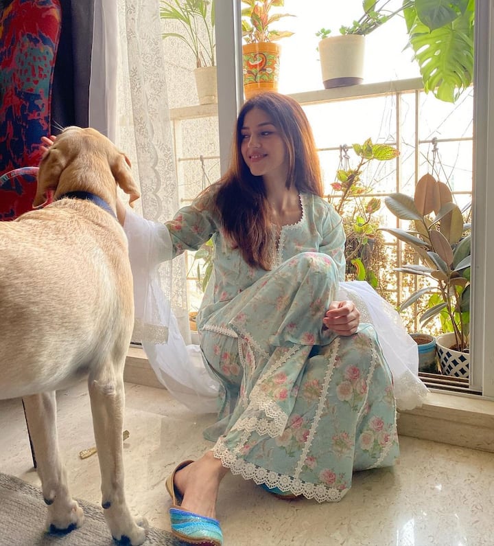 మెహ్రీన్ పిర్జాదా ఫోటోలు - Image Credit: Mehreen Pirzada/ Instagram