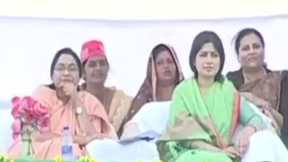 UP: Akhilesh Yadav की पत्नी Dimpla Yadav हुईं Covid Positive!