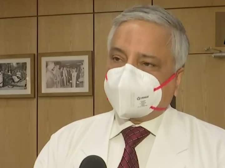 delhi Randeep Guleria said this on increasing cases of corona new variant Omicron Omicron: दिल्ली में बढ़ रहे ओमिक्रॉन के मामलों पर रणदीप गुलेरिया ने कही ये बात, जान लीजिए दो बड़ी हिदायतें