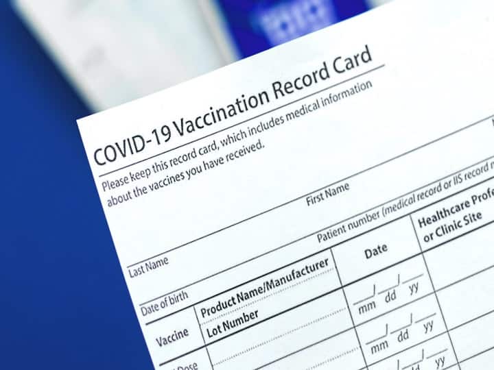 No salary without Covid vaccine certificate: Punjab tells government employees Mandatory Vaccination |  தடுப்பூசி சான்றிதழ் இருந்தால்தான் அரசு ஊழியர்களுக்கு மாத சம்பளம்.. அரசின் திடீர் அறிவிப்பு