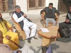 Mant Assembly Seat: मथुरा की मांट विधानसभा सीट पर लगातार आठ बार से नहीं हारे ये दिग्गज नेता, जानिए कब कब जीते चुनाव