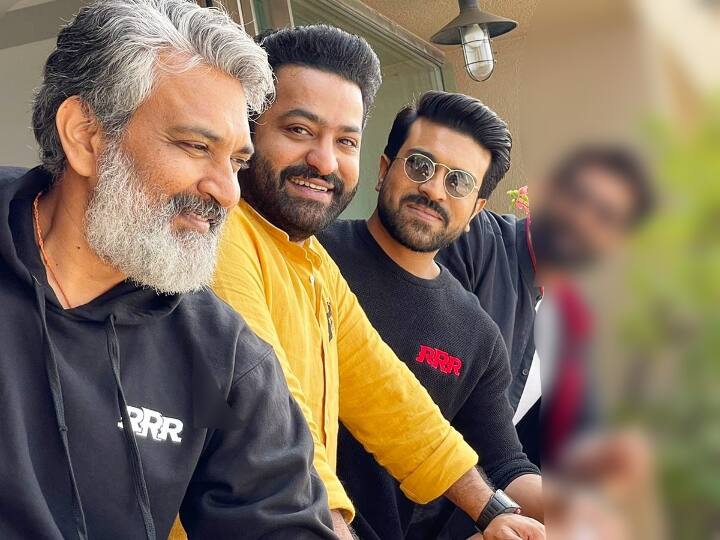 Rana Daggubati Interviews Rajamouli NTR and Ram Charan for RRR Movie ట్రిపుల్ 'ఆర్' హీరోలు, దర్శకుడిని మరో 'ఆర్' ఇంటర్వ్యూ చేస్తే...