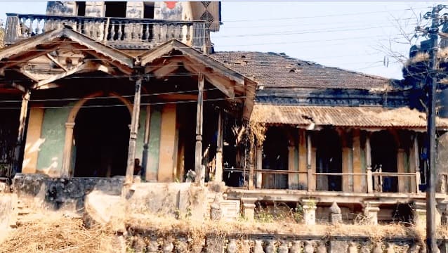 ভাইদের মধ্যে সবচেয়ে বিপজ্জনক লড়াই না কি আজও চলছে। এখনও পথচারী এবং আশেপাশের লোকজন অদ্ভুত শব্দ শুনতে পায়। এখনও রক্তজল করা আওয়াজ পাওয়া যায় বলে জানা যায়।