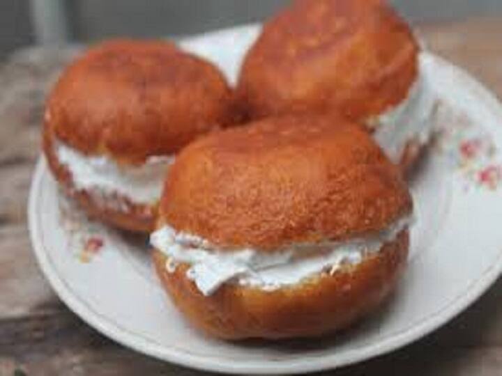 Trichy Delicious butter bun available from dawn to dusk Aruna milk butter bun shop திருச்சி: 50 ஆண்டுகளாக இப்படி ஒரு Fun பாய்ண்ட்.. காலை முதல் இரவு வரை பால், பட்டர் பன்கள்