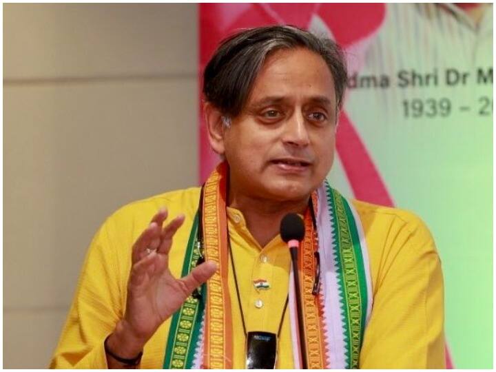 Party aware of my view that we should not disrupt use parliament for debate Shashi Tharoor on contineous disruption in Parliament winter session 2022 Winter Session: शशि थरूर ने कहा- पार्टी मेरे विचारों से वाकिफ, व्यवधान डालने की बजाय बहस के लिए हो संसद का उपयोग