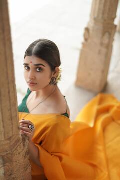 Actress Meenakshi : வேலன் நாயகி மீனாட்சி கோவிந்தராஜன் ஸ்பெஷல் கிளிக்ஸ்...!