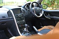 Mahindra XUV700 vs XUV500: ફીચર્સ, લુક અને ઈન્ટિરિયર મામલે બંને કારમાં શું છે અંતર