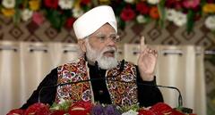 PM Modi in Banaras: बनारस में बोले पीएम मोदी- यहां गाय, गोबरधन की बात करना कुछ लोगों ने गुनाह बना दिया, जानें भाषण की बड़ी बातें