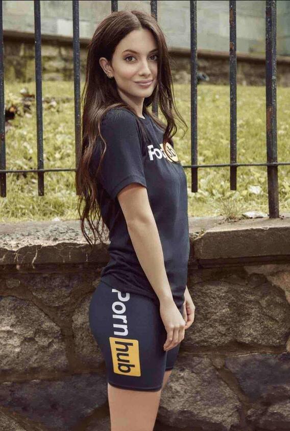 વર્ષ 2021માં સૌથી વધુ સર્ચ કરાયેલા એડલ્ટ સ્ટાર્સ