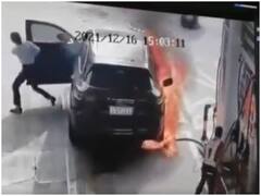 Watch: पेट्रोल पंप पर खड़ी Porsche कार में एक शख्स ने लगाई आग, हैरान कर देगा ये वायरल वीडियो