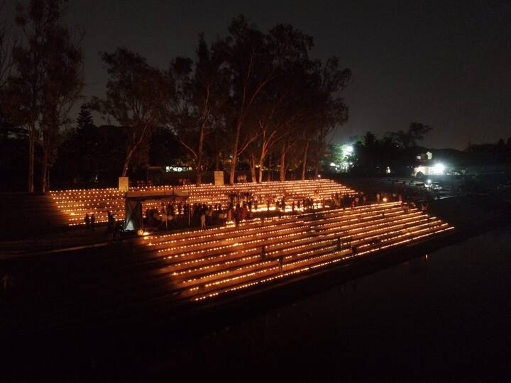 सांगलीच्या जलसंपदा विभागामार्फत आयोजित कृष्णा नदी महोत्सवाचे आयोजन करण्यात आले होते.