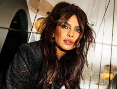 Priyanka Chopra Scary Experience: प्रियंका चोपड़ा के घर के सामने घंटों खड़ा रहता था एक छोटा सा फैन, एक्ट्रेस ने किया खुलासा