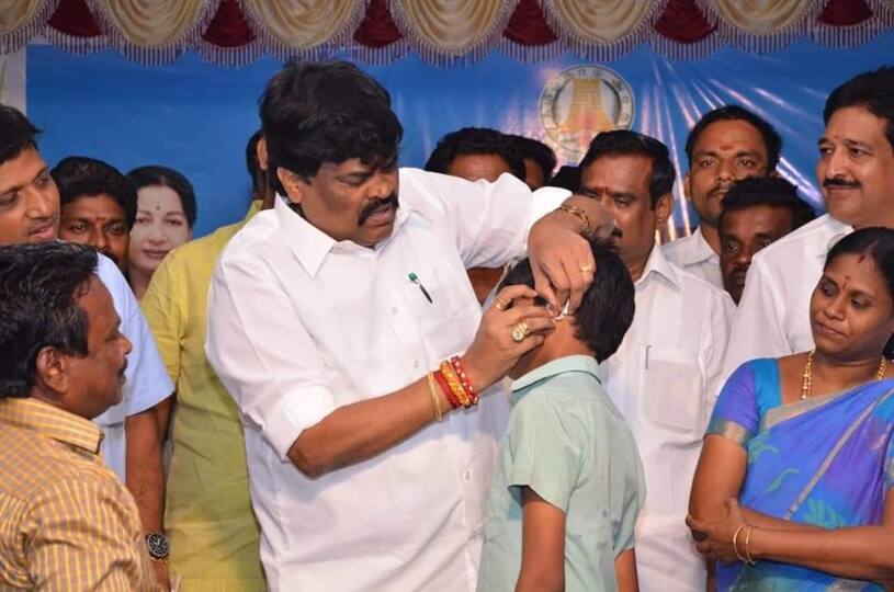 மாஜிஅமைச்சர் ராஜேந்திர பாலாஜிக்கு எதிராக லுக்அவுட் நோட்டீஸ்: வெளிநாடு தப்புவதை தடுக்க நடவடிக்கை!