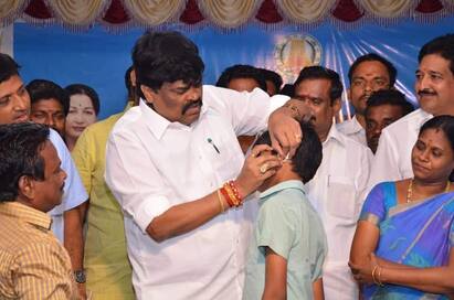 Lookout notice against former minister Rajendra Balaji மாஜிஅமைச்சர் ராஜேந்திர பாலாஜிக்கு எதிராக லுக்அவுட் நோட்டீஸ்: வெளிநாடு தப்புவதை தடுக்க நடவடிக்கை!