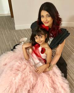Aishwarya rai with Aradhya Photos: తల్లీకూతుళ్లు... తిరుగులేని అందగత్తెలు