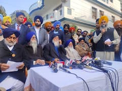 ਬ੍ਰਹਮਪੁਰਾ ਆਪਣੇ ਸਾਥੀਆਂ ਸਣੇ ਅਕਾਲੀ ਦਲ 'ਚ ਸ਼ਾਮਲ, ਬੋਲੇ ਸਾਰੀਆਂ ਪੁਰਾਣੀਆਂ ਗੱਲਾਂ ਖ਼ਤਮ ਹੋ ਗਈਆਂ