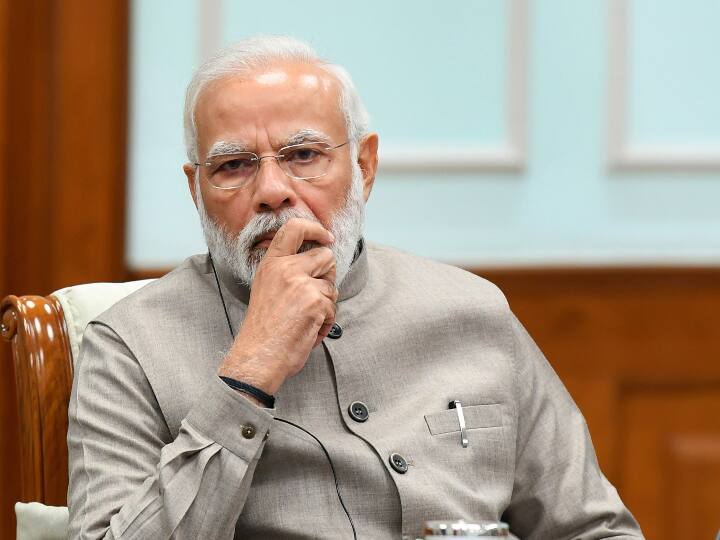 Omicron Scare in India PM Narendra Modi to chair COVID 19 review meeting at 6.30 pm today PM Modi Covid Meeting: ఒమిక్రాన్‌పై మోదీ కీలక సమీక్ష.. రాత్రి కర్ఫ్యూపై నిర్ణయం??