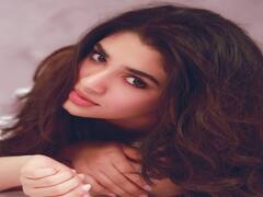 Krithi Shetty Photos: లిప్ లాక్ ఉండాల్సిందే అంటోన్న శ్యామ్ సింగరాయ్ బ్యూటీ కృతిశెట్టి