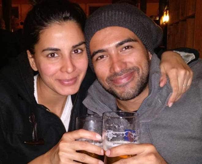 बॉलीवुड एक्ट्रेस कीर्ति कुल्हारी (Kirti Kulhari) ने भी इस साल पति साहिल सहगल से तलाक ले लिया. उन्होंने सोशल मीडिया पर एक स्टेटमेंट जारी कर इस बात की पुष्टि की थी.