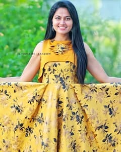 Devatha serial Actress suhasini Photos: దేవత సీరియల్ రుక్మిణి (సుహాసిని) ఎన్ని సినిమాల్లో నటించిందో తెలిస్తే ఆశ్చర్యపోతారు..