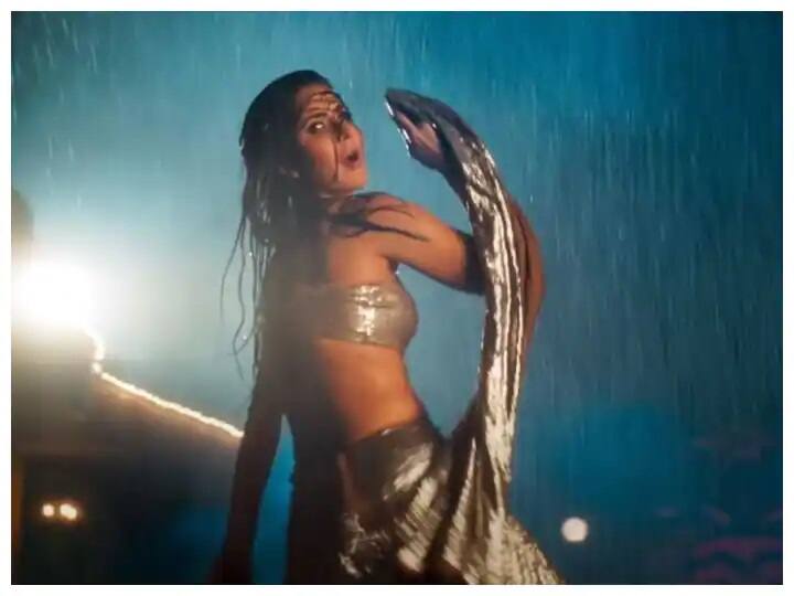 Year Ender 2021: These six bollywood remake songs had commotion in internet Year Ender 2021: ટીપ ટીપ બરસાથી નદીયાં પાર સુધી આ 6 રિમેક ગીતોએ આખા વર્ષ સુધી મચાવી ધમાલ, જુઓ લિસ્ટ...........