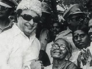 Former Chief Minister of Tamil Nadu MG Ramachandran Memorial Day MGR Memorial Day: ‛மூன்றெழுத்தில் உன் மூச்சிருக்கும்... முடிந்த பின்னாலும் உன் பேச்சிருக்கும்’