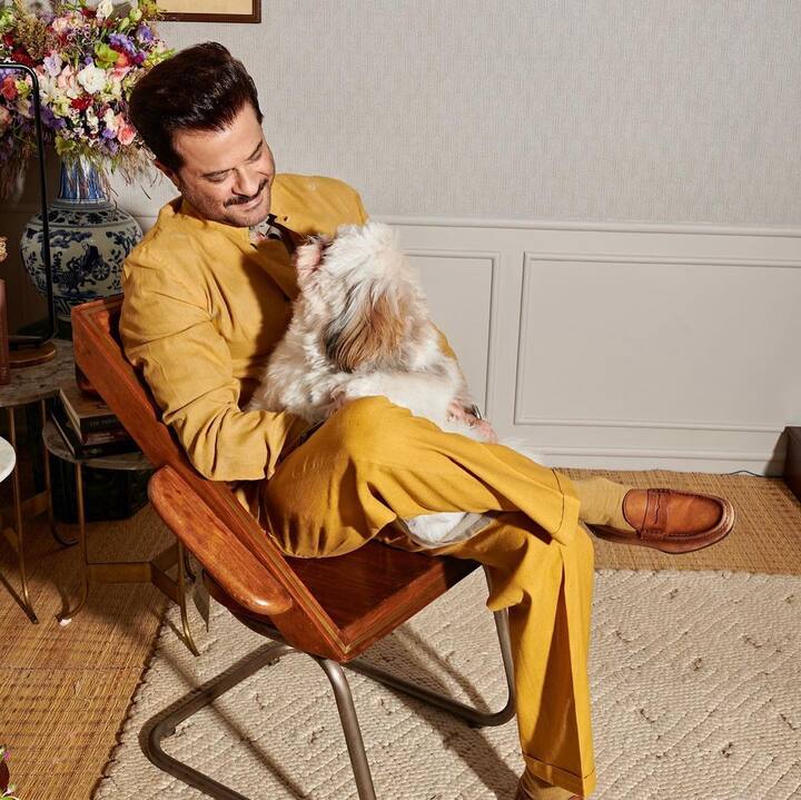 बॉलिवूडचा लखन म्हणजे अभिनेता अनिल कपूरने आजवर विविध भूमिका साकारत प्रेक्षकांच्या मनावर राज्य केलंय. (photo:anilskapoor/ig)