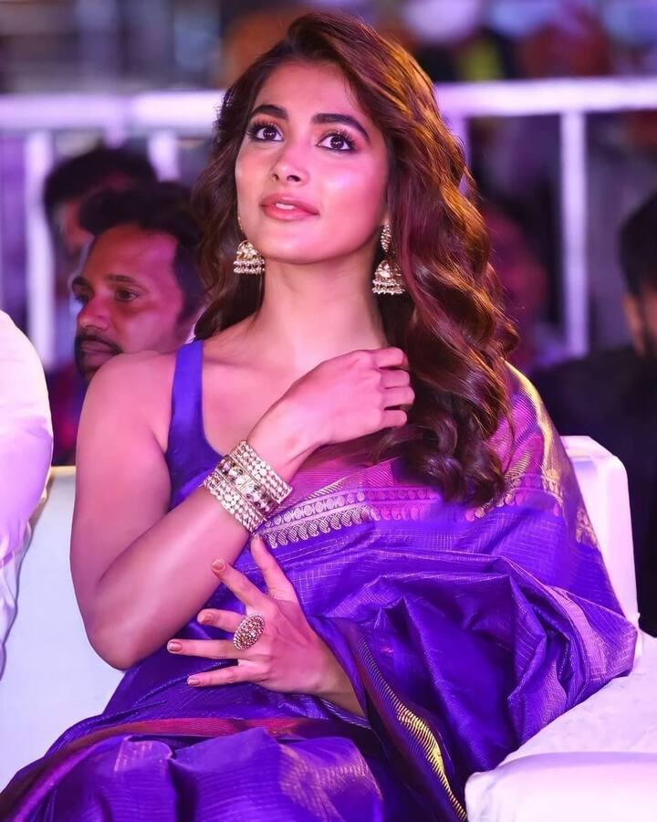 ராதை மனதில் ராதை மனதில் என்ன ரகசியமோ