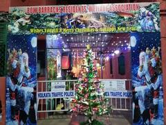 Merry Christmas 2021: বো-ব্যারাকে বড়দিন, করোনার প্রকোপ কাটিয়ে উৎসবের মরসুম মহল্লায়